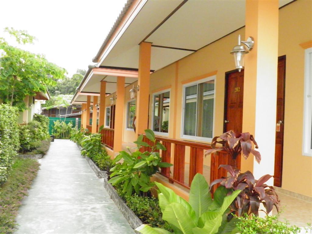 Ruen Narisra Resort Sukhothai Exterior foto