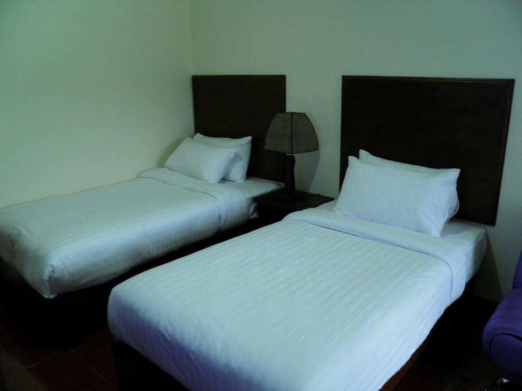 Ruen Narisra Resort Sukhothai Zimmer foto