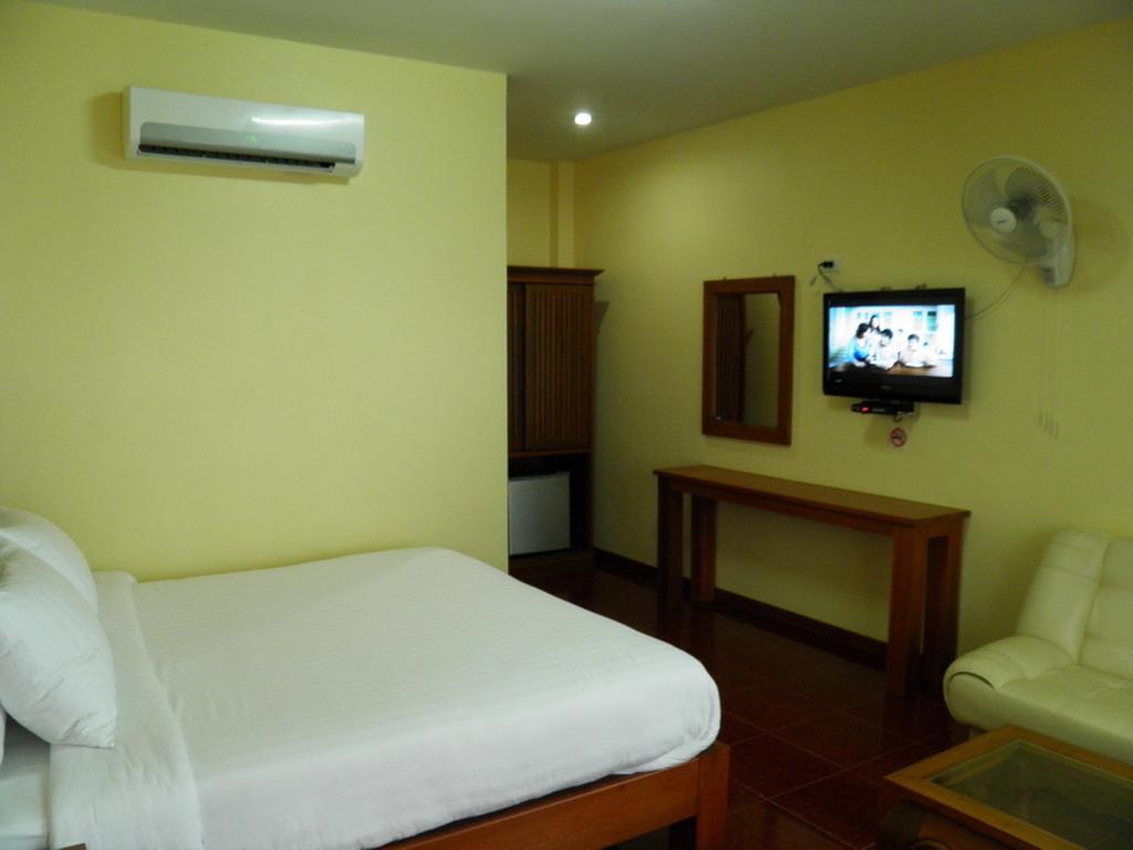 Ruen Narisra Resort Sukhothai Zimmer foto